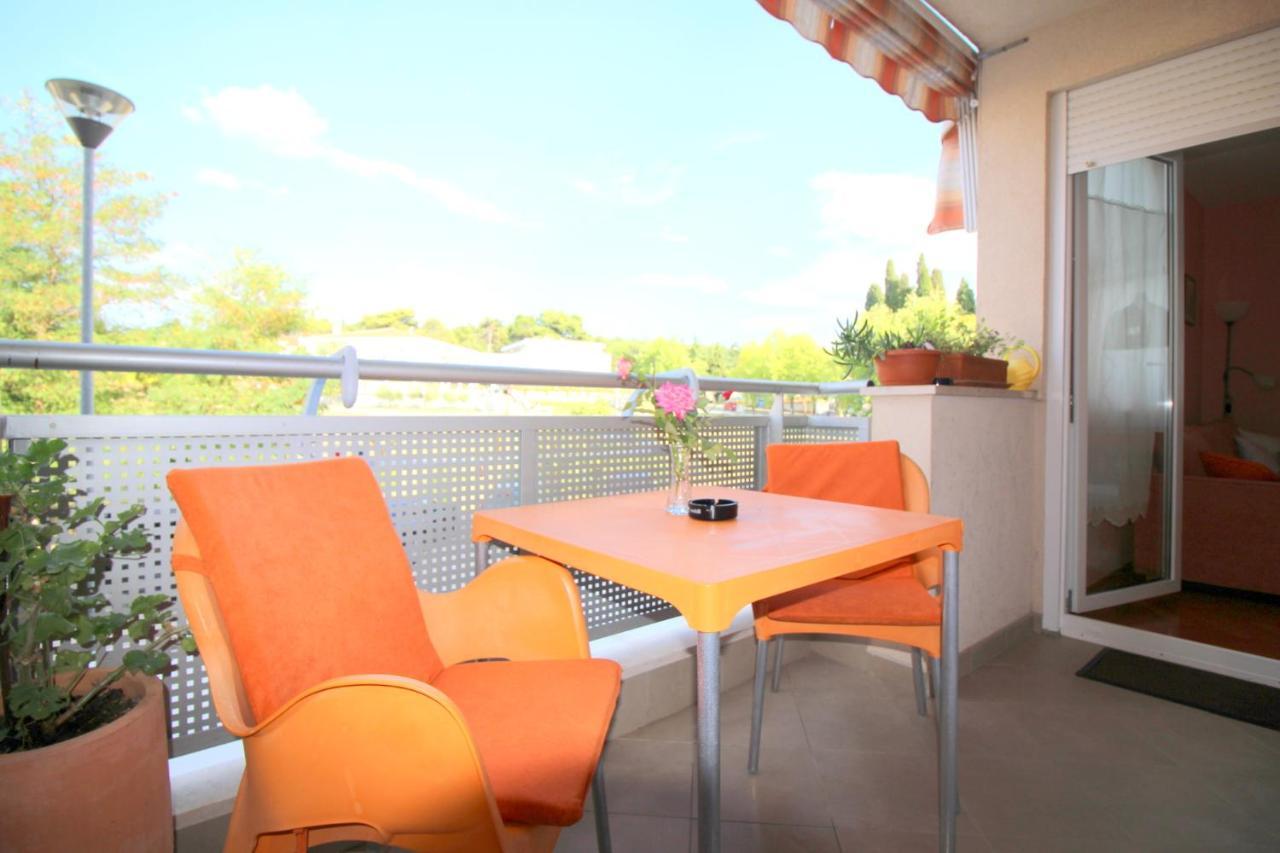 Apartment Vojka In City Center Пореч Екстериор снимка